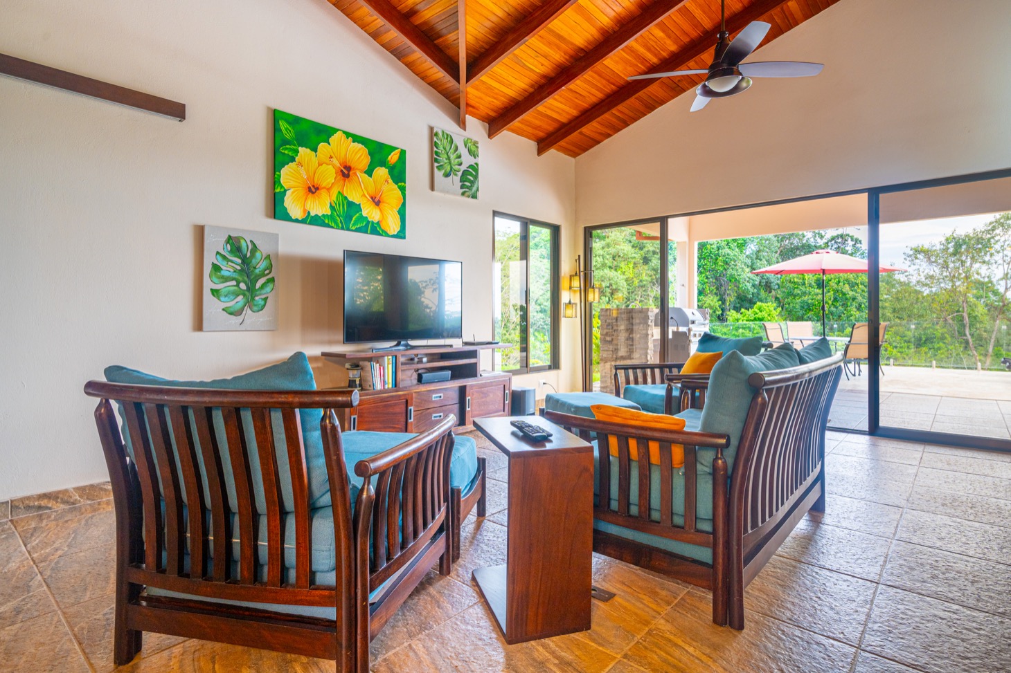 Oceanview Oasis House: Private Waterfall, Infinity Pool & Jungle Trails in Gated Costa Rica Community selected