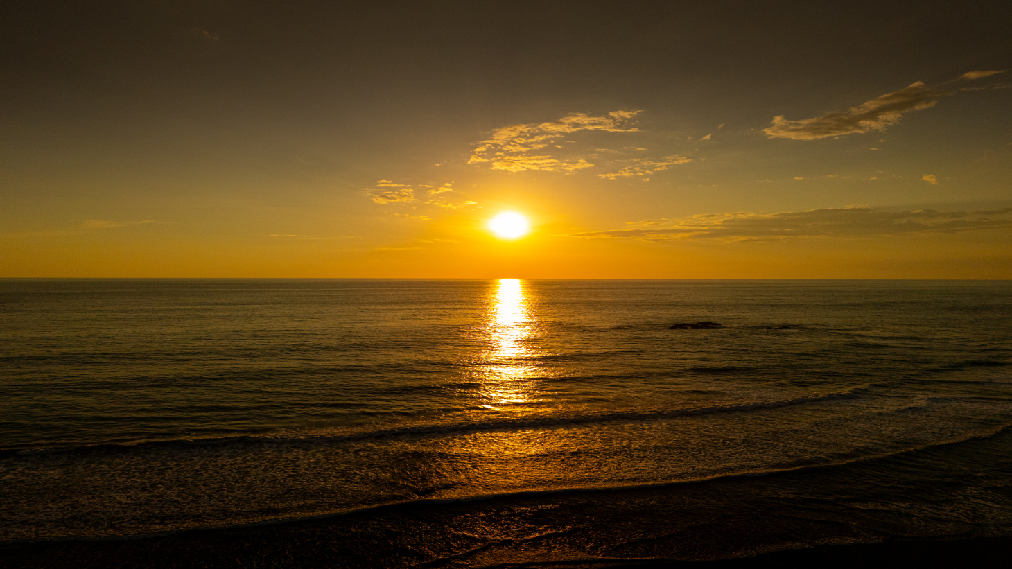 Canto Del Mar, Villa 3, Front Ridge Full Sunset Ocean and Jungle Views! selected