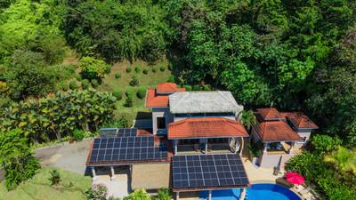 Ocean View Luxury Estate with An Incredible Location in Dominical image 4