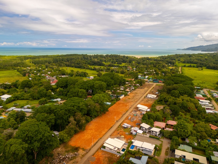 Elegant Coastal Living in Uvita – Walk to Beach, Dine, and Nature selected