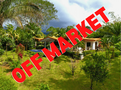 Charming 3 Bedroom Home with Lush Garden Acreage and Pocket Ocean View image 1