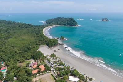 Turnkey Boutique Hotel in Prime Manuel Antonio Beach Location image 3