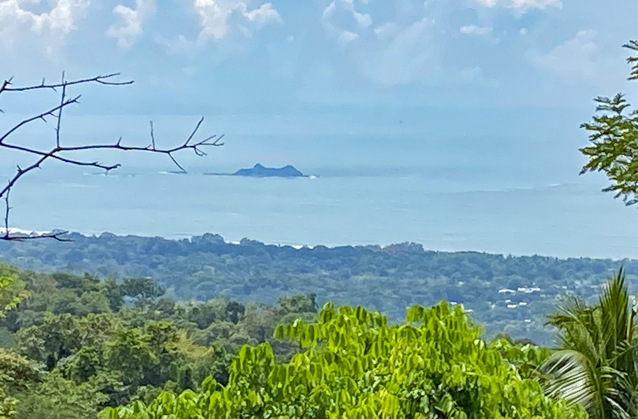 Large Uvita Lot with Whale’s Tail Ocean Views, Sunsets & Legal Water – Ready to Build selected