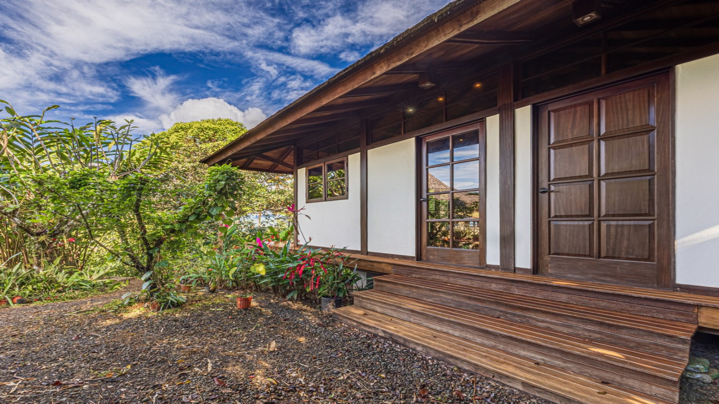 1.37 ACRES – 2 Bedroom Bali Style Home With Pool And THE BEST Ocean View  selected