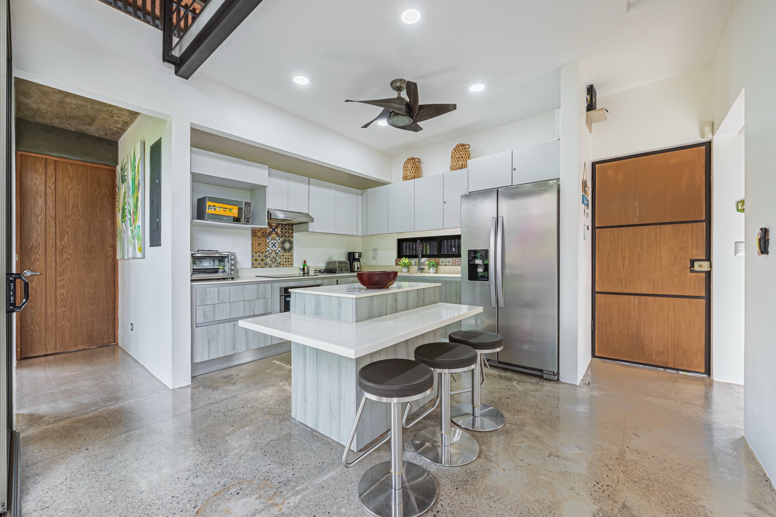 Modern Villa with Infinity Pool, Rancho & Expansion Potential in Prime Uvita Location selected