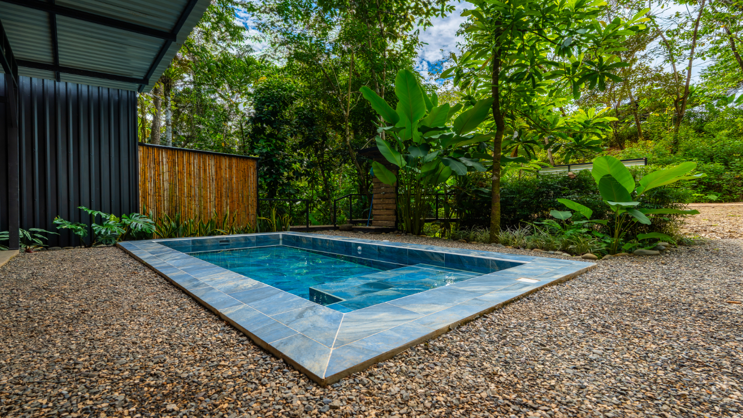 Turn-Key Luxury Boutique Jungle Bungalows + Build-Ready Expansion site – Profitable Airbnb in Ojochal selected