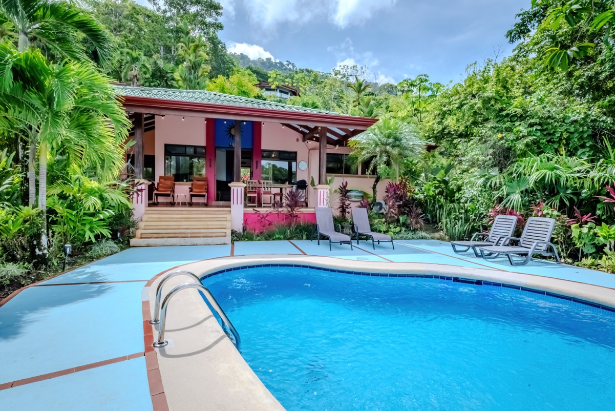 Dual-Income Opportunity Surrounded by Jungle Paradise in Escaleras selected