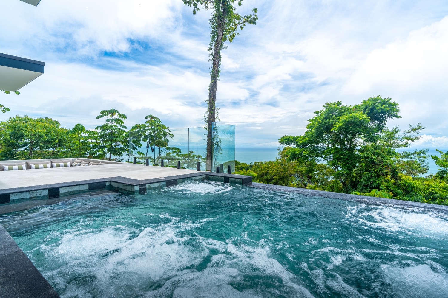 Luxury 5-Bedroom Estate with Panoramic Pacific Ocean & Jungle Views selected