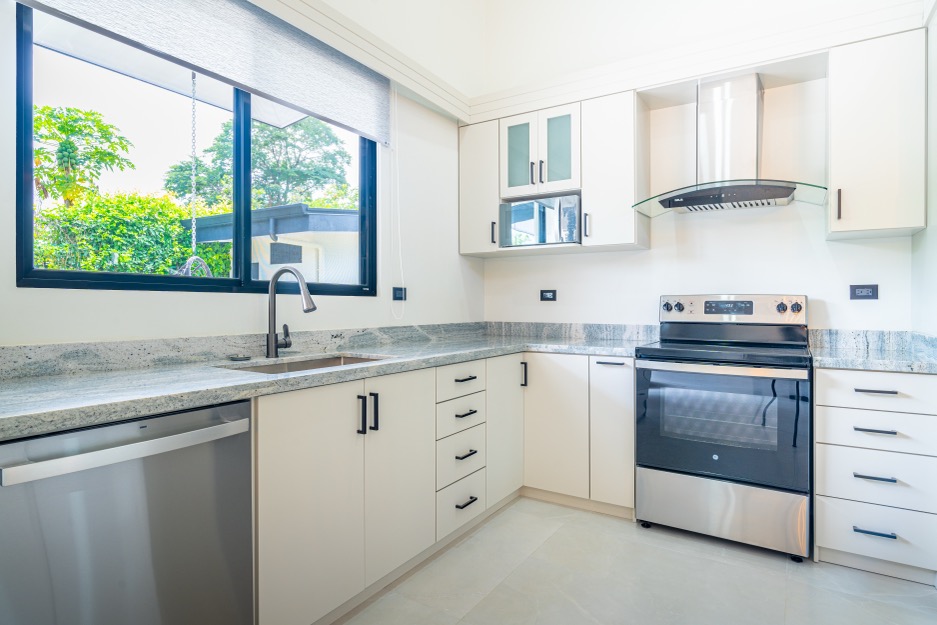 Elegant Coastal Living in Uvita – Walk to Beach, Dine, and Nature selected