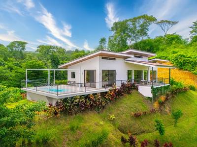 Modern Jungle Oasis in Finca Marañon, Ojochal image 2