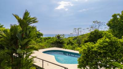 Ocean View Home in Escaleras with Guest House image 3