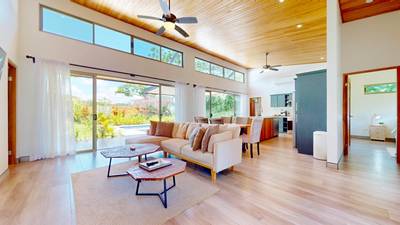 Modern 3-Bedroom Home with Pool in Gated Community, Ojochal, Costa Rica image 5