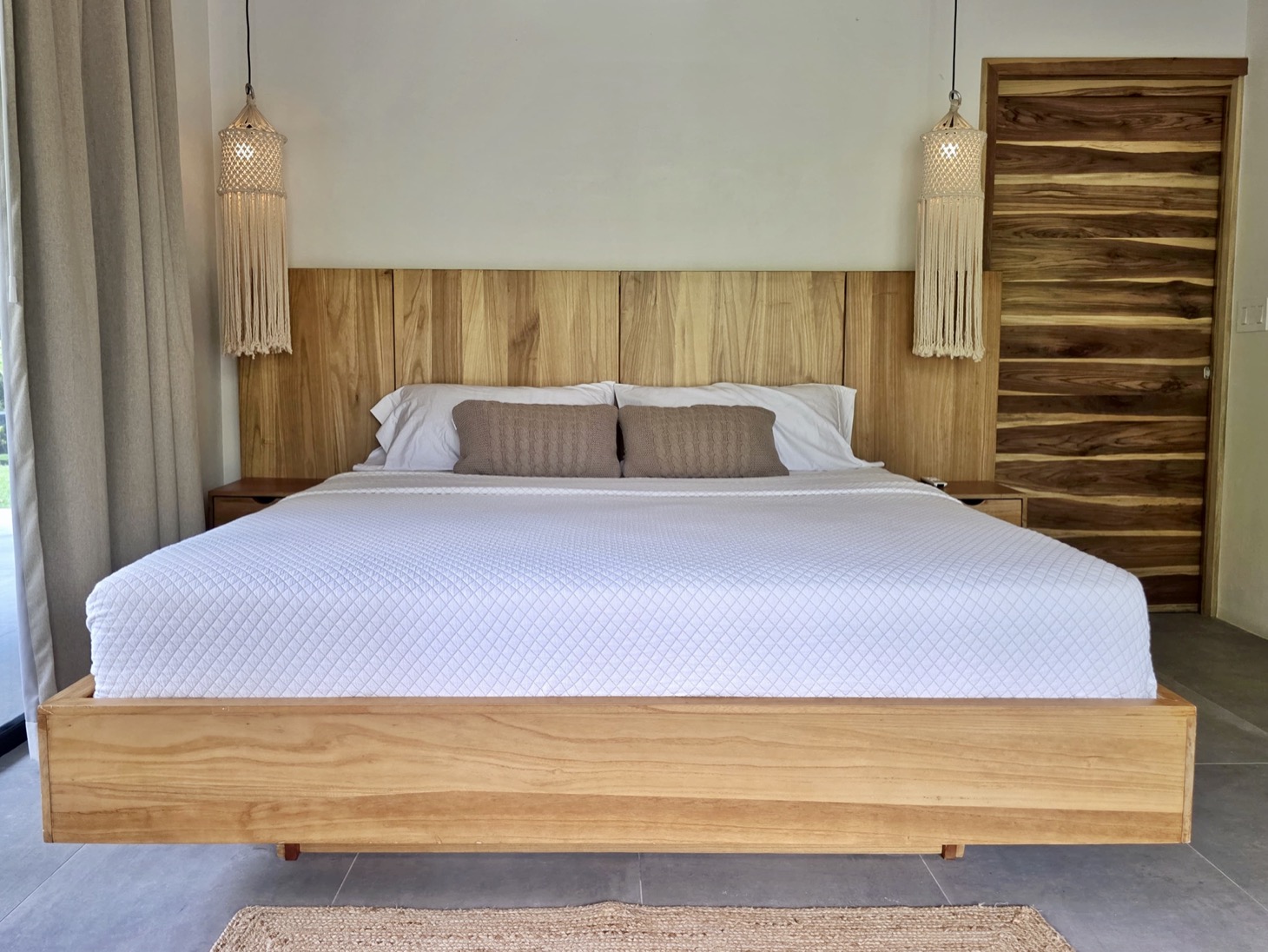 Stunning New Modern Home in Ojochal – Usable Lot Surrounded by Jungle and Creeks selected