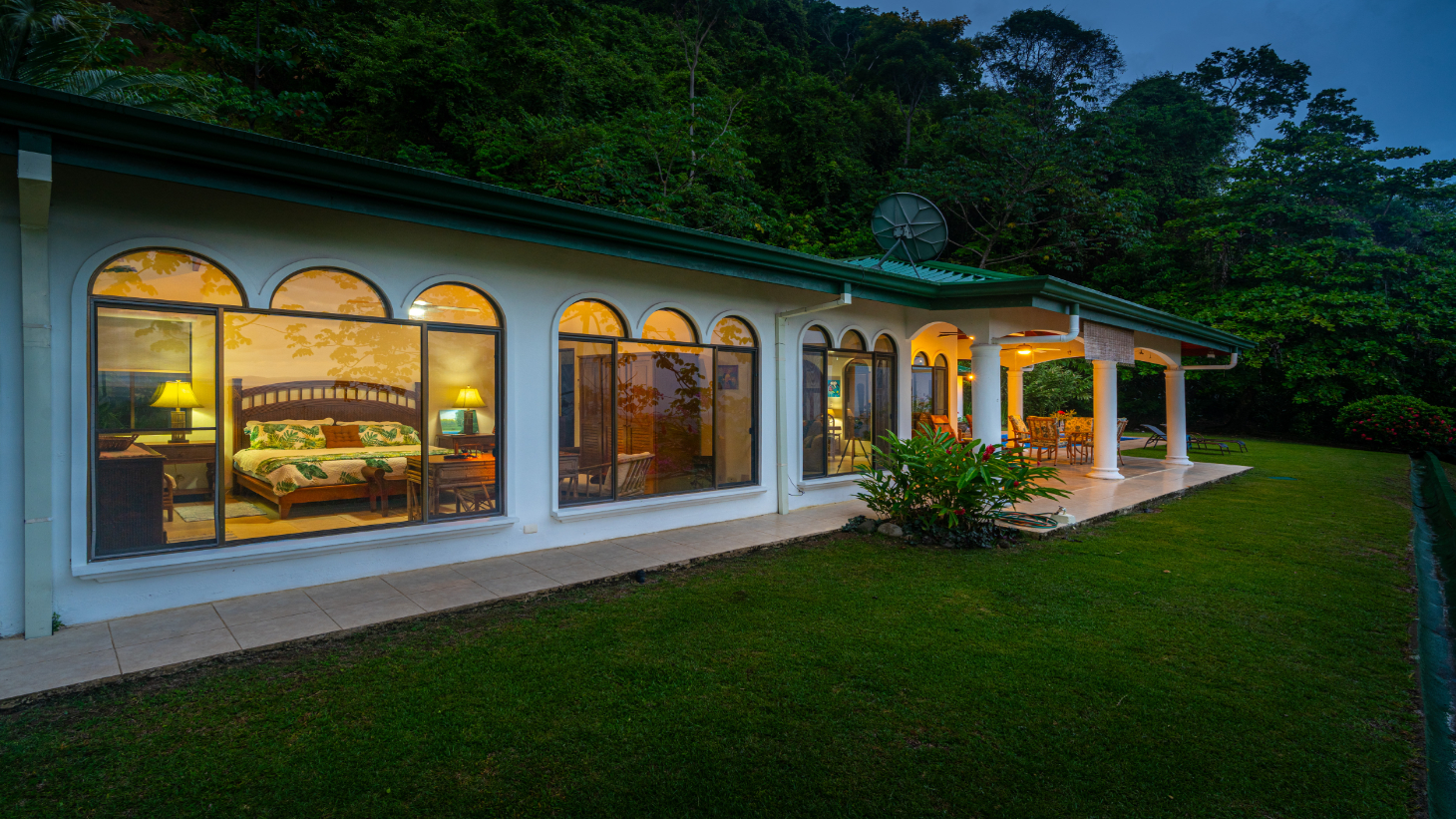 Front Ridge Ocean View Casa Mono Titi – Tres Rios, Costa Rica selected