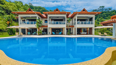 Ocean-View Luxury Home in Ojochal with Sunset Views and Retreat Potential image 5