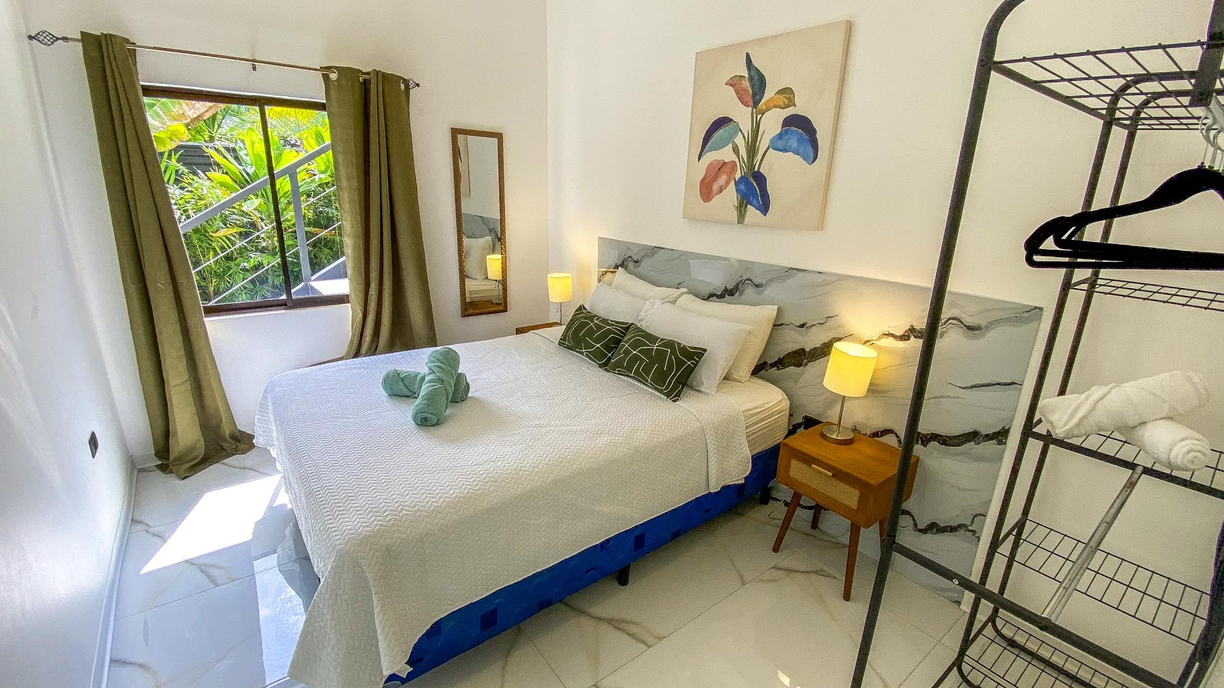 High-Demand Investment Property in Prime Uvita Location – 3-Bed Tropical Home Just 700 Meters from the Beach selected