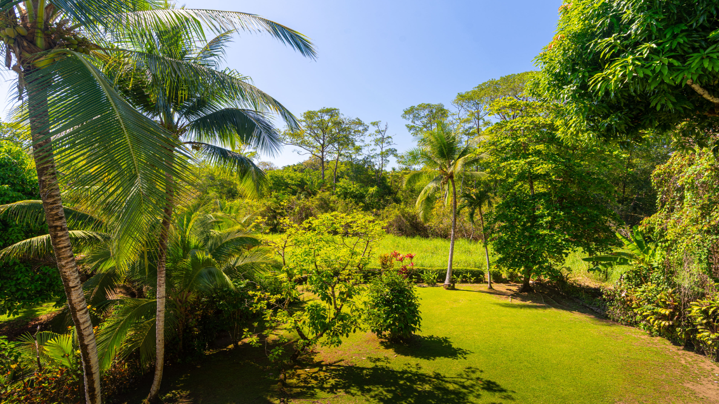 Casa Brisa de La Playa, 2 Bedroom Home Just Steps From the Beach! selected