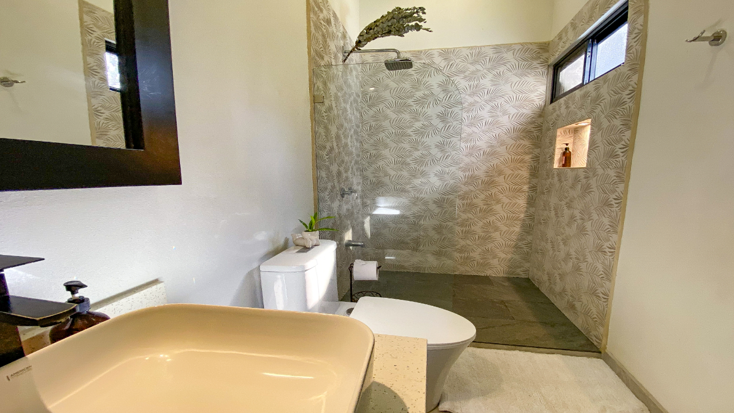 Tropical 4-Bedroom Home for Sale in Uvita | Pool & Airbnb Income selected