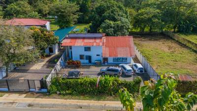 Apartments within Walking Distance to the Beach In Uvita – 0.21 Acres image 1