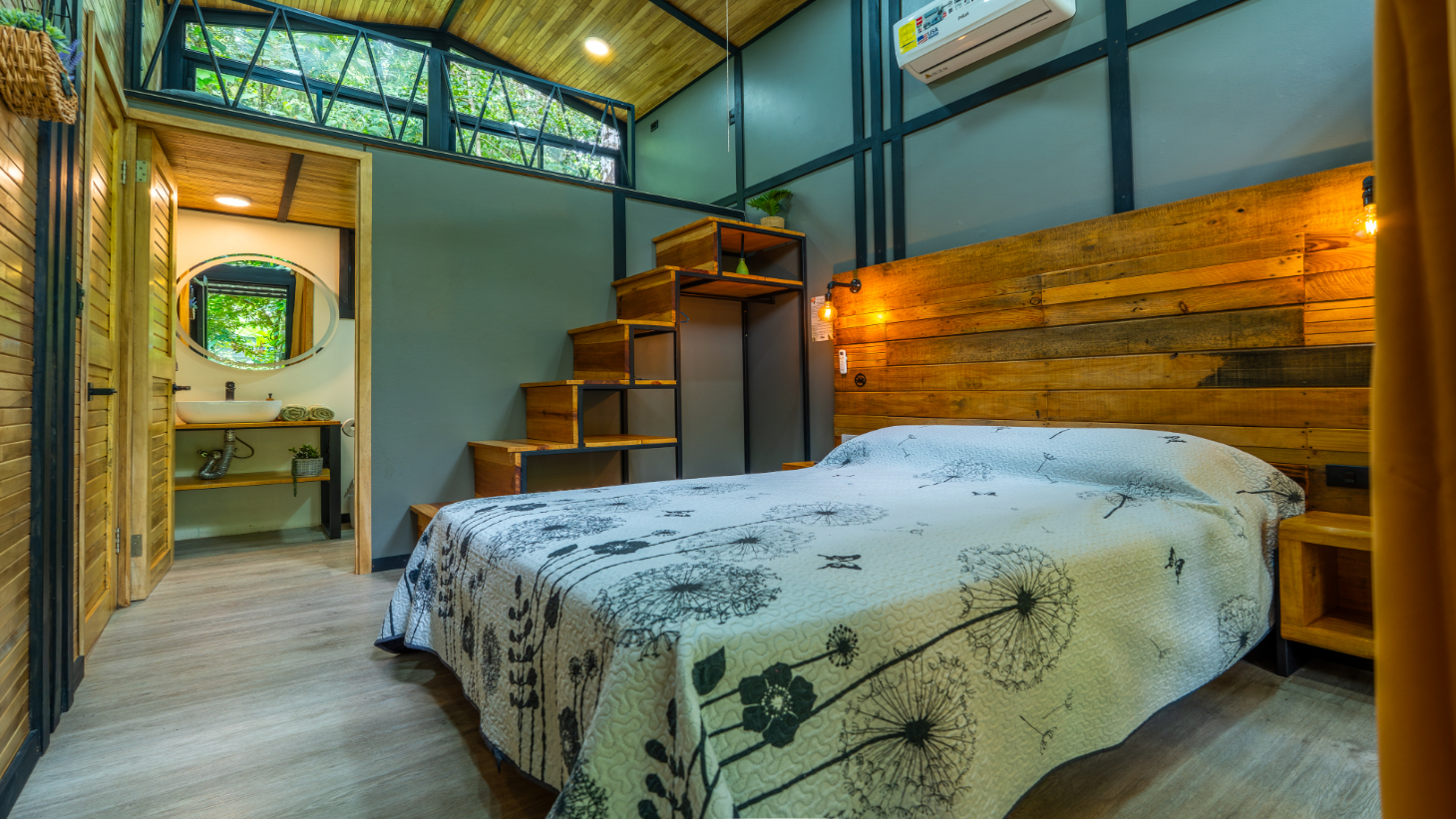 Turn-Key Luxury Boutique Jungle Bungalows + Build-Ready Expansion site – Profitable Airbnb in Ojochal selected