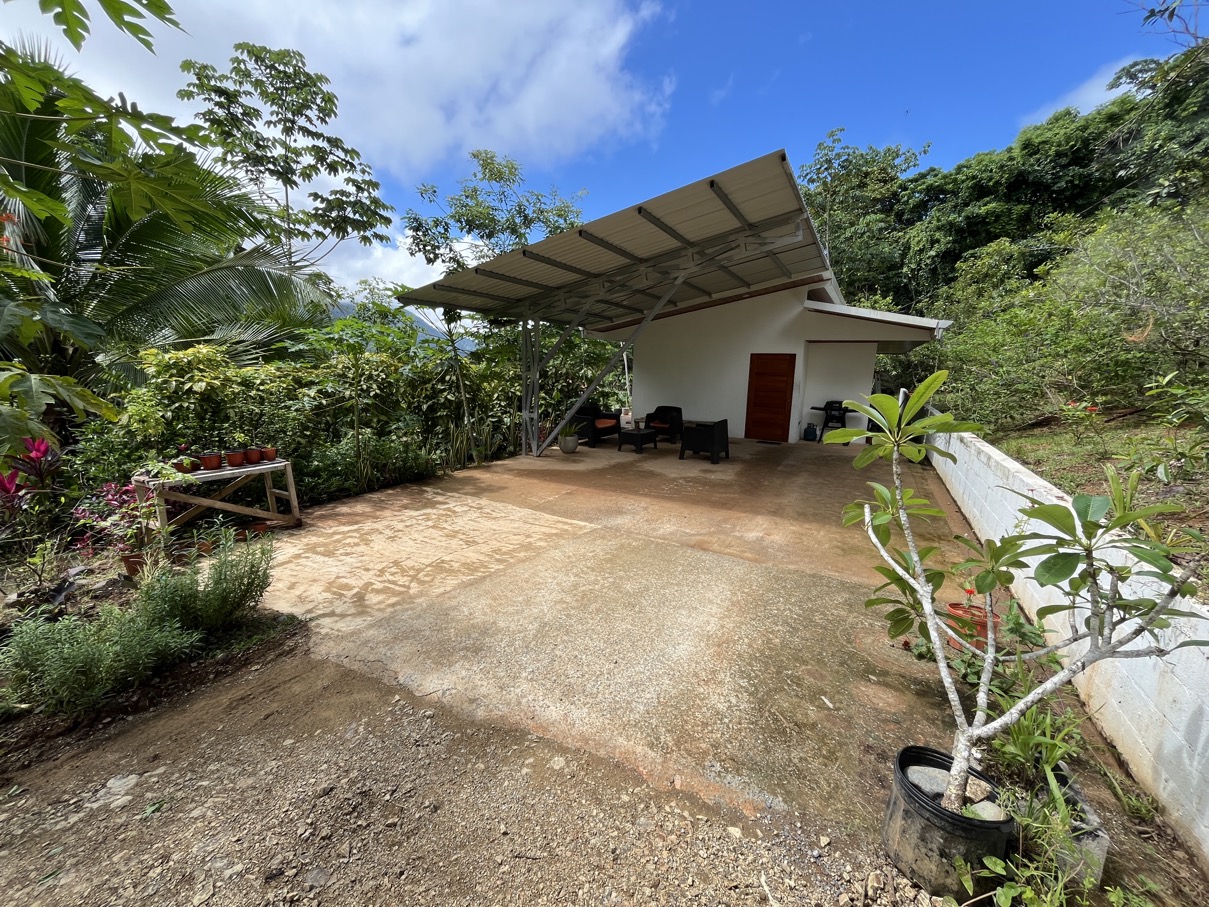 Charming Mountain Retreat in Vergel de Osa – Minutes from Ojochal, Beaches, and Waterfalls selected