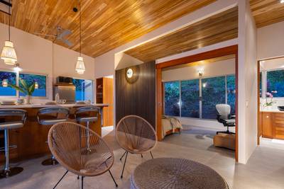 Elegant Mountain Retreat with Ocean and Jungle Views in a Private Gated Community image 4