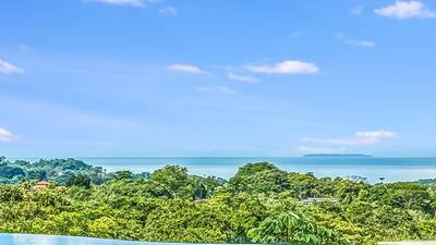 Ocean-View Luxury Home in Ojochal with Sunset Views and Retreat Potential image 4