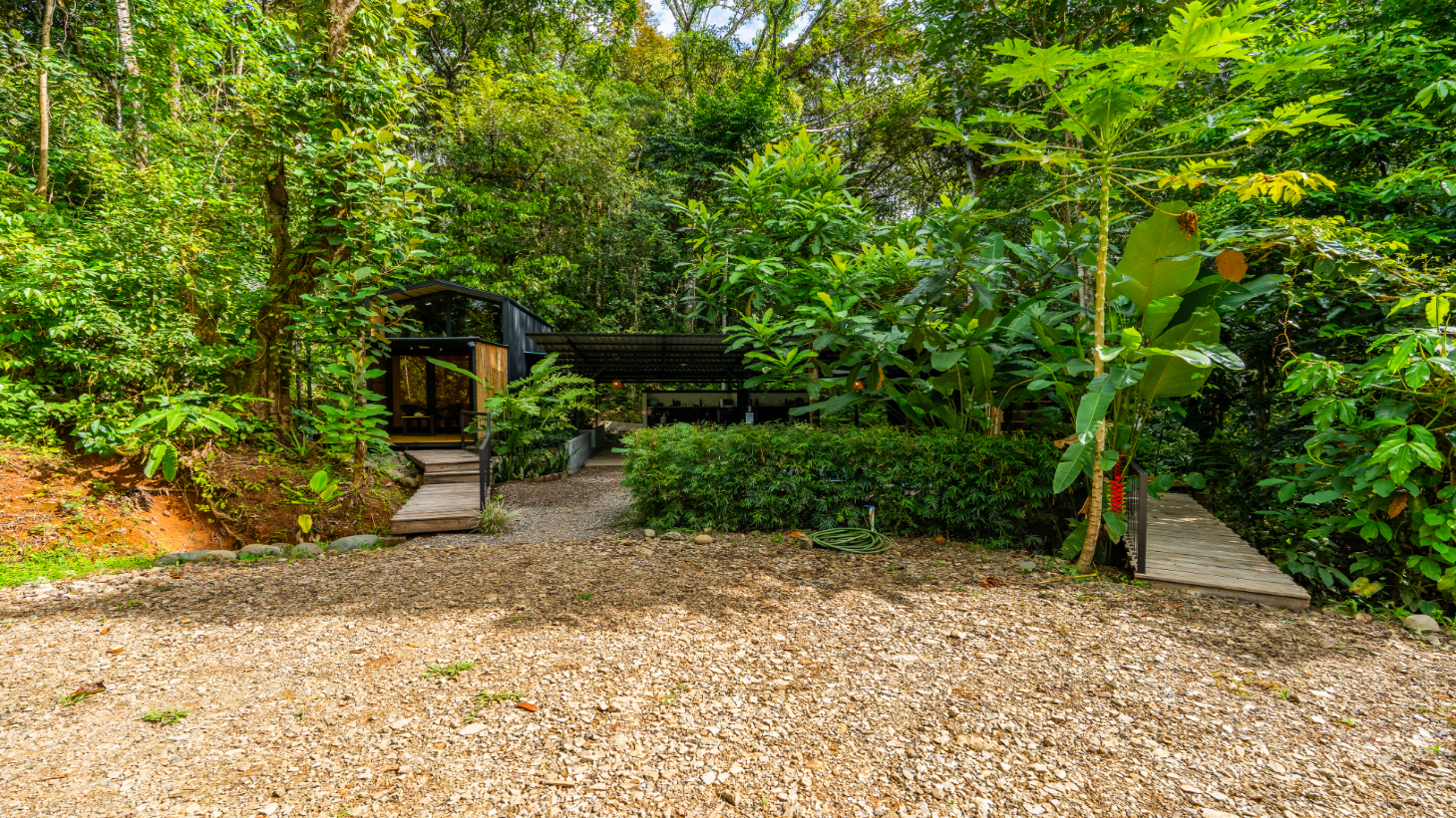 Turn-Key Luxury Boutique Jungle Bungalows + Build-Ready Expansion site – Profitable Airbnb in Ojochal selected