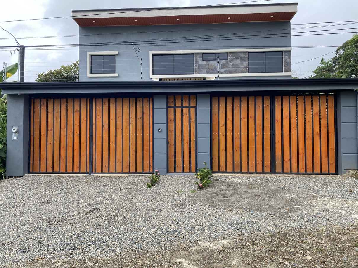 Casa California Dream – Modern Two-Story Home with Pool in Ojochal selected