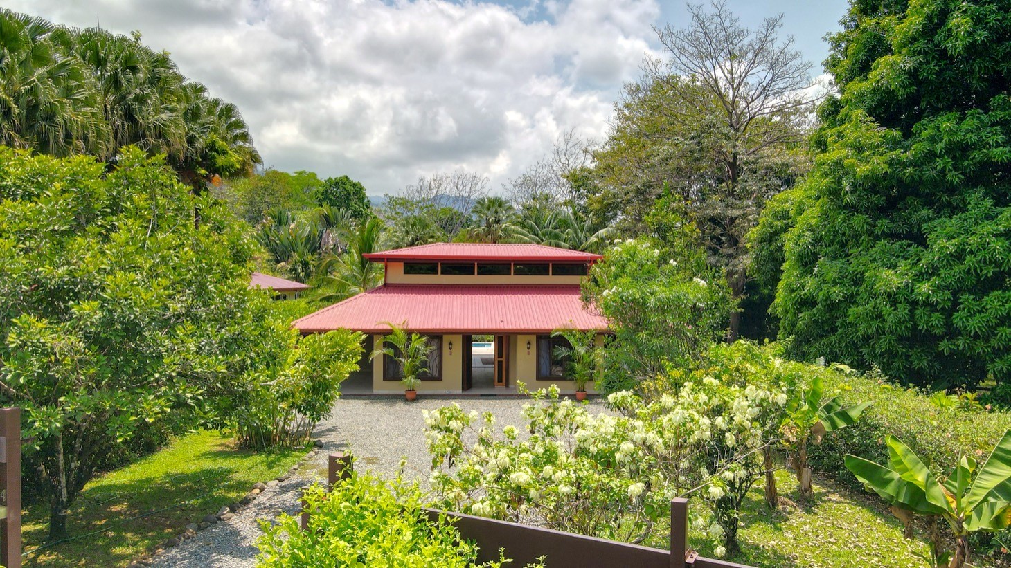 Easy Access Mountainview Oasis in Ojochal selected