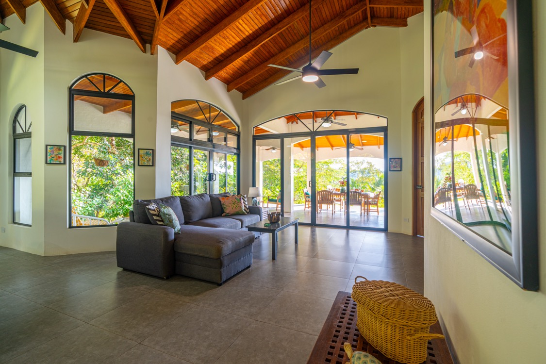 Villa Allamanda — Solar-Powered Luxury Retreat with Ocean Views in the Mountains of Tres Ríos selected