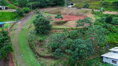 Prime Mountain View Property For Sale in Phase 11, Ojochal Costa Rica image 4