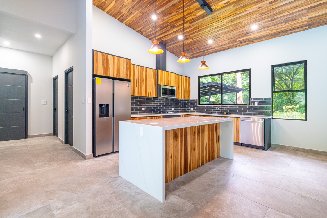 Modern Jungle Retreat in Costa Rica’s Southern Zone selected