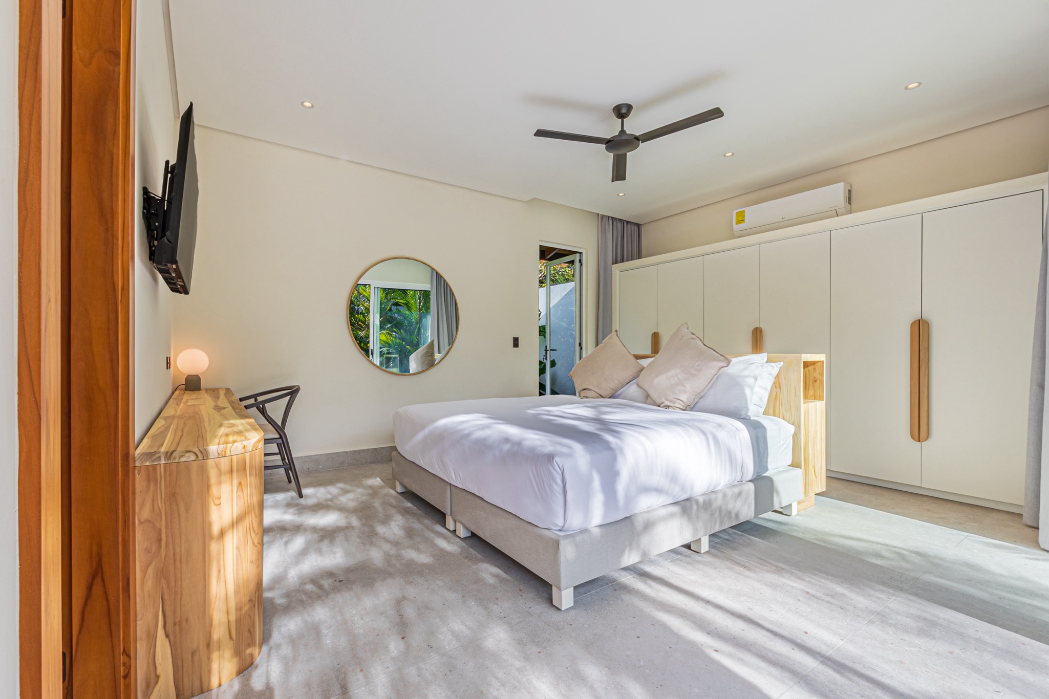 Luxury Villa: Walking Distance to the Beach selected