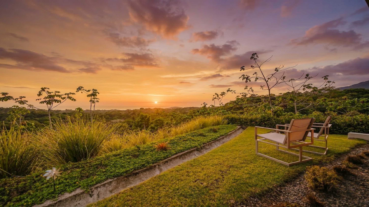 Guest House and Infinity Pool Ocean View Luxury Estate selected