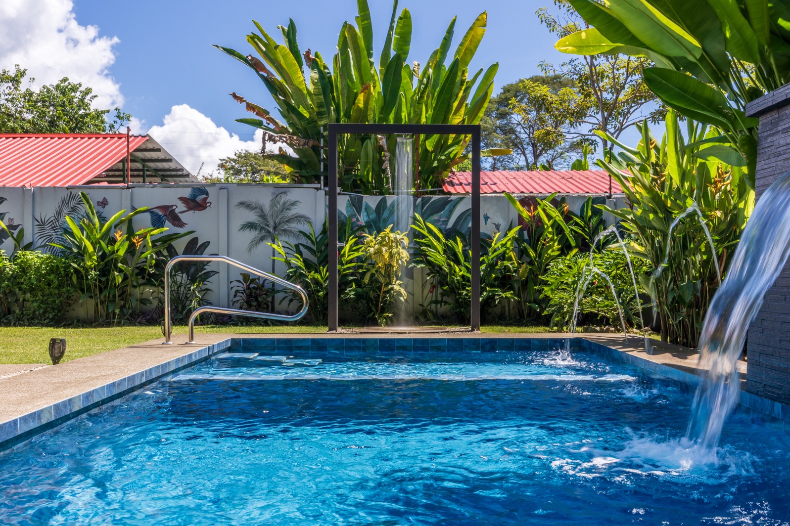 Tropical Modern Pool Residence Minutes from Marino Ballena National Park selected