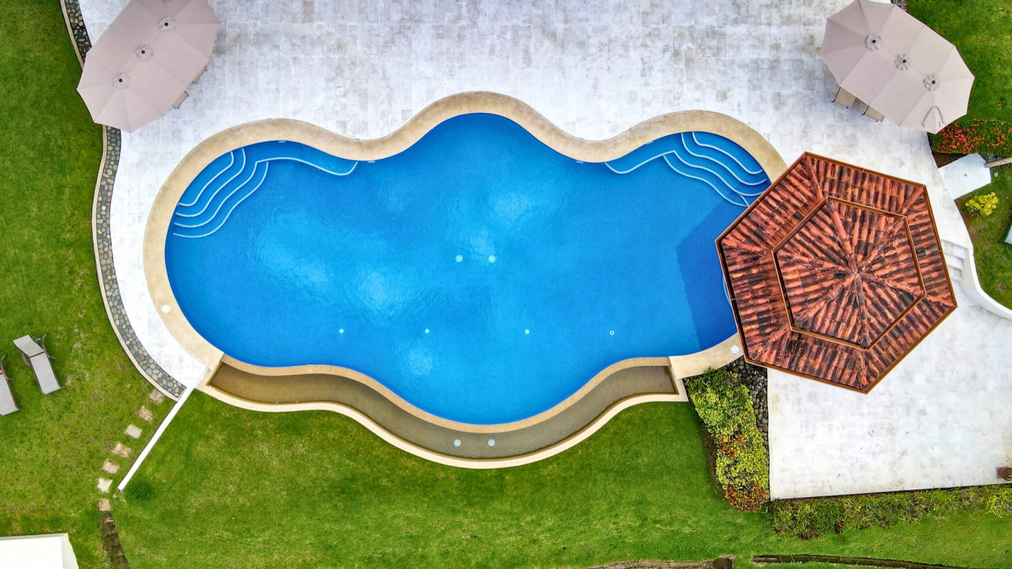 Luxury Ocean View Estate in Ojochal, Costa Rica — 6-Suite Home with Infinity Pool, Ideal for Wellness Retreats or Boutique B&B selected