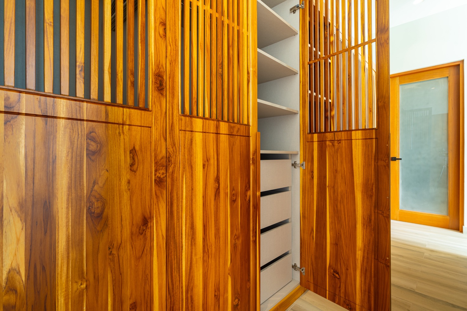 Luxury 5-Bedroom Estate with Panoramic Pacific Ocean & Jungle Views selected