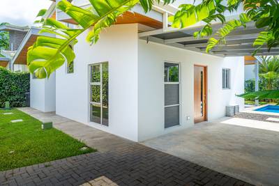 Live Effortlessly in the Heart of Ojochal image 4