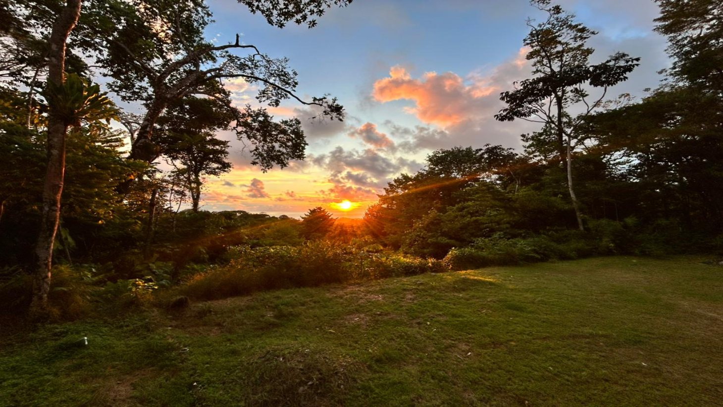 1.7 Acres Ocean View with Income-Generating Cabin – Uvita selected