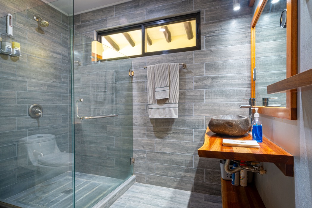 Turnkey Mountain-View Retreat in Tres Ríos with Expansion Potential selected