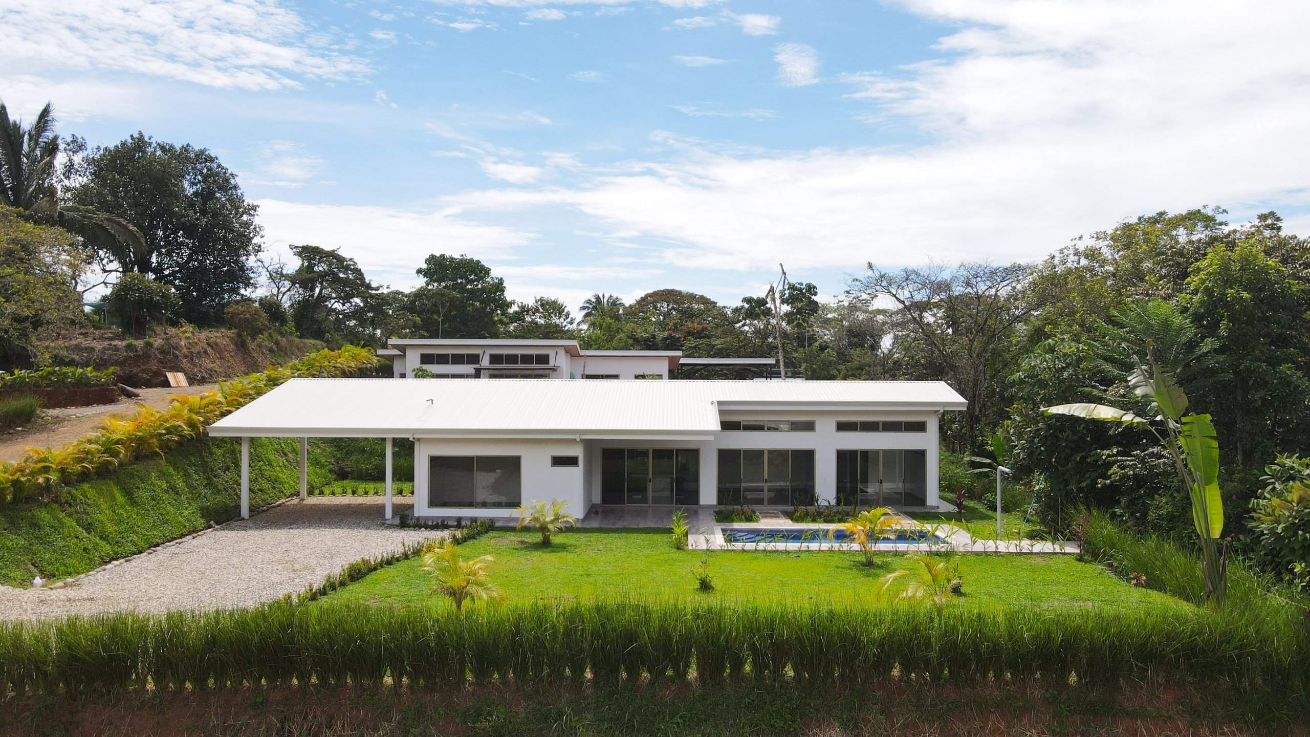 House for Sale in Ojochal Brand New