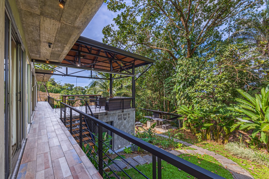 Modern Villa with Infinity Pool, Rancho & Expansion Potential in Prime Uvita Location selected