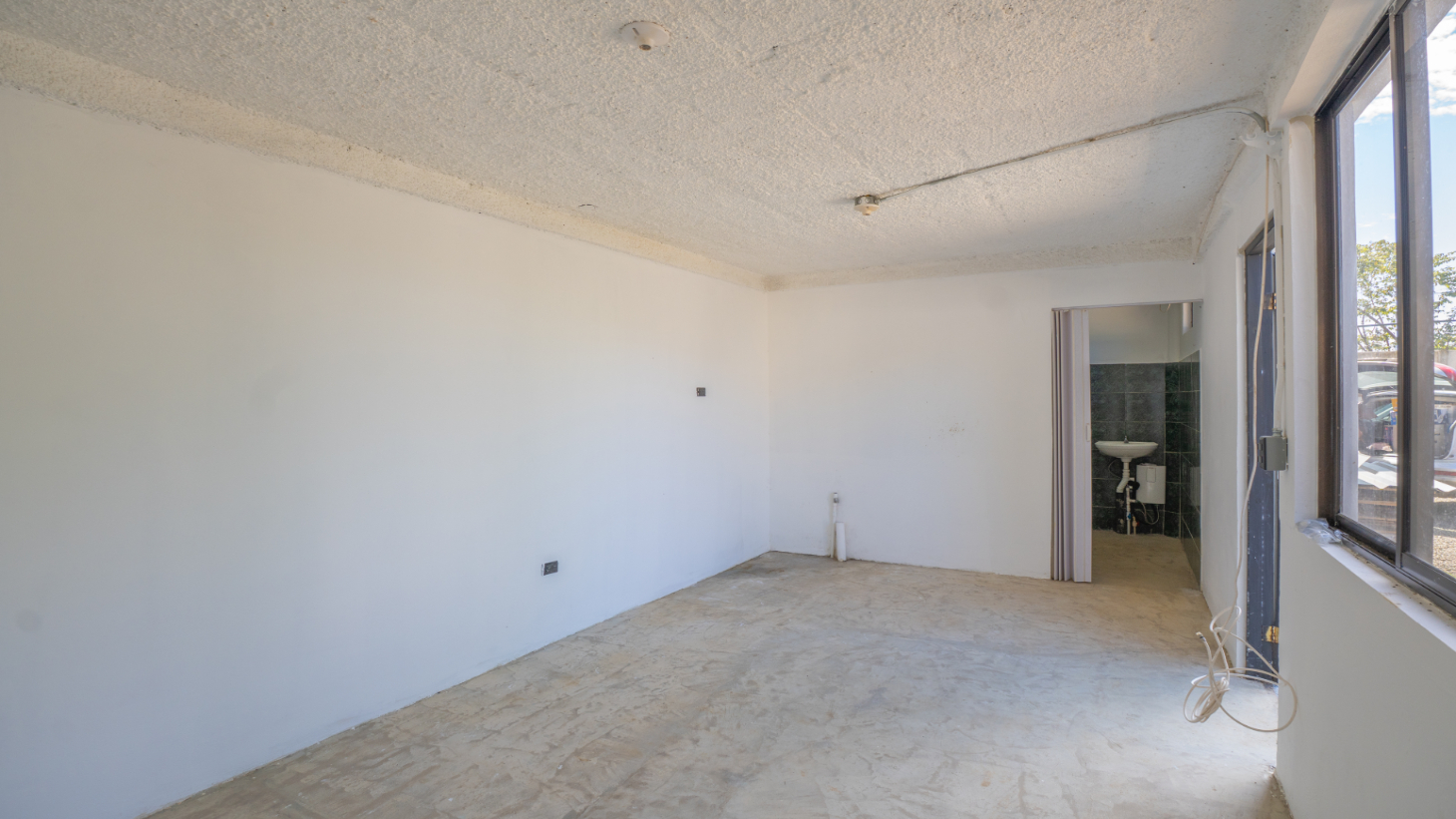 Apartments within Walking Distance to the Beach In Uvita – 0.21 Acres selected