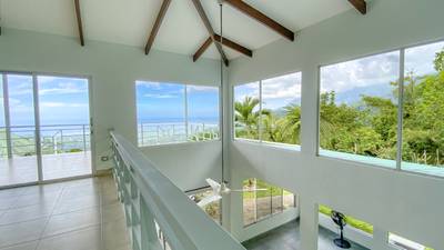 3-Bed Ocean View Home Near Ojochal, Costa Rica | 2.75 Acre Jungle Property image 3