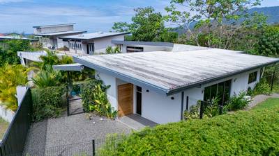 Turnkey 3-Bedroom Home with Pool in Uvita image 2