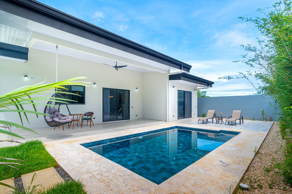 Elegant Coastal Living in Uvita – Walk to Beach, Dine, and Nature selected