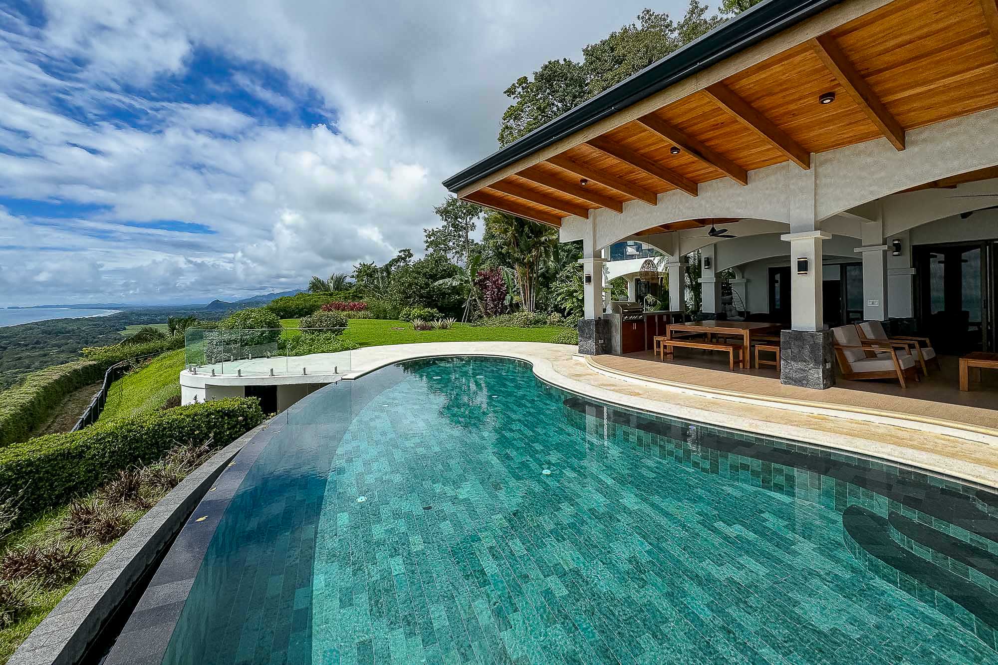 Legacy Ridge-Top Villa with Panoramic Ocean Views – Dominica selected