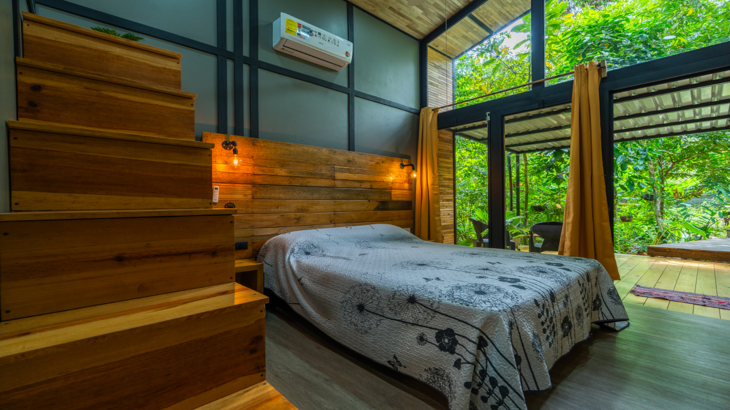 Turn-Key Luxury Boutique Jungle Bungalows + Build-Ready Expansion site – Profitable Airbnb in Ojochal selected