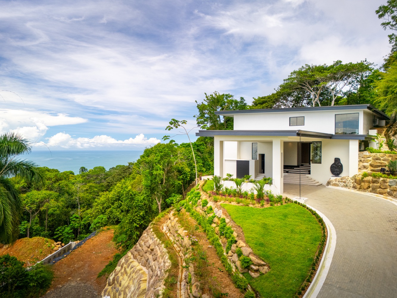 Luxury 5-Bedroom Estate with Panoramic Pacific Ocean & Jungle Views selected